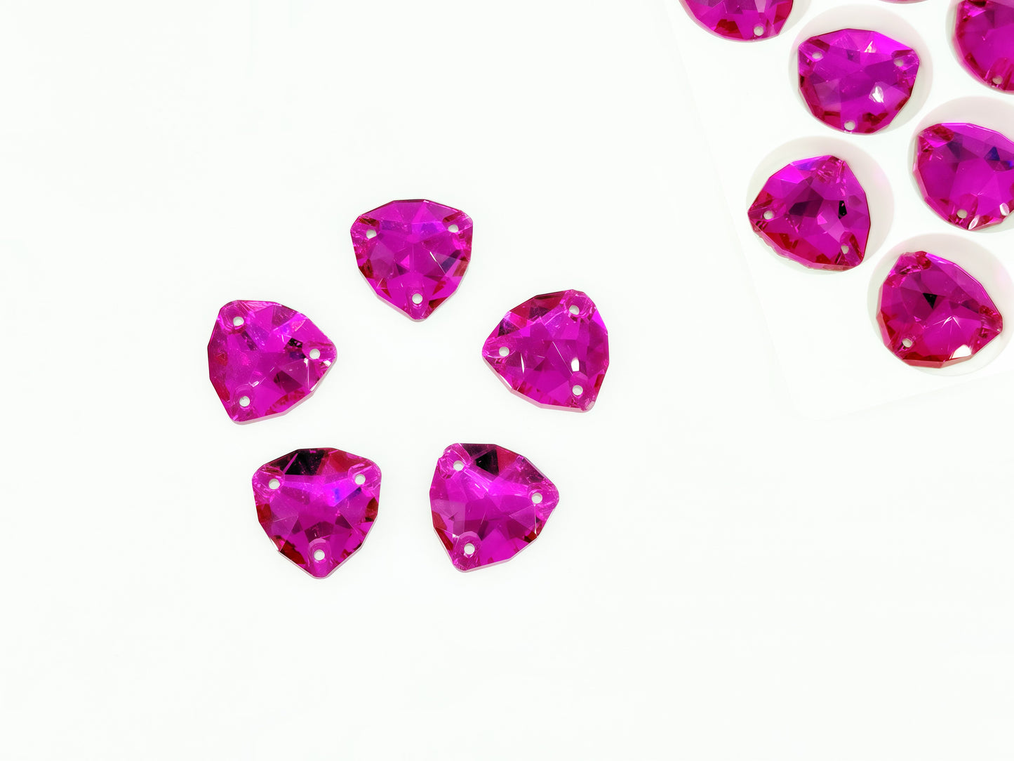 Rose B trilliant sew on rhinestones CRYSTAL