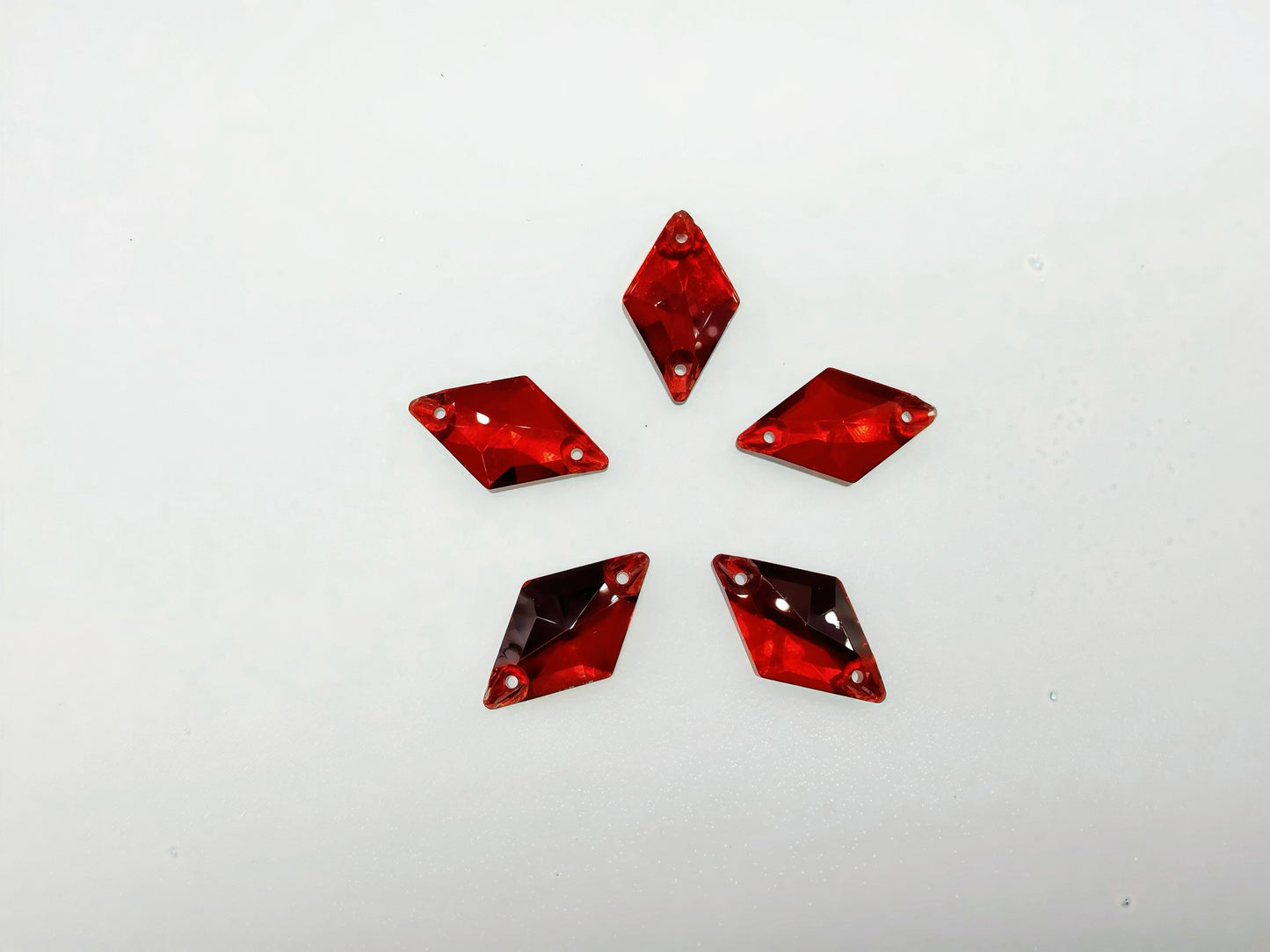 Dk. Siam AAA Glass Rhombus Shapes