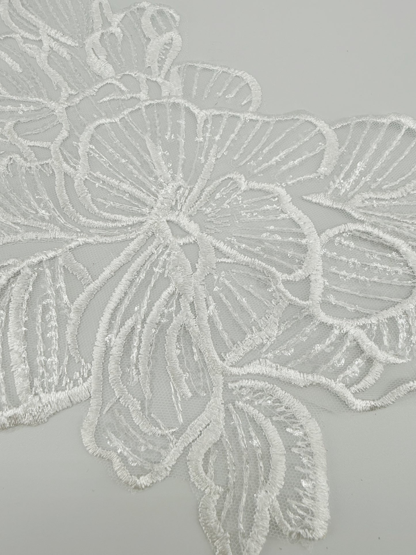 MM008 1 Pair white Flower Patches Lace Patch