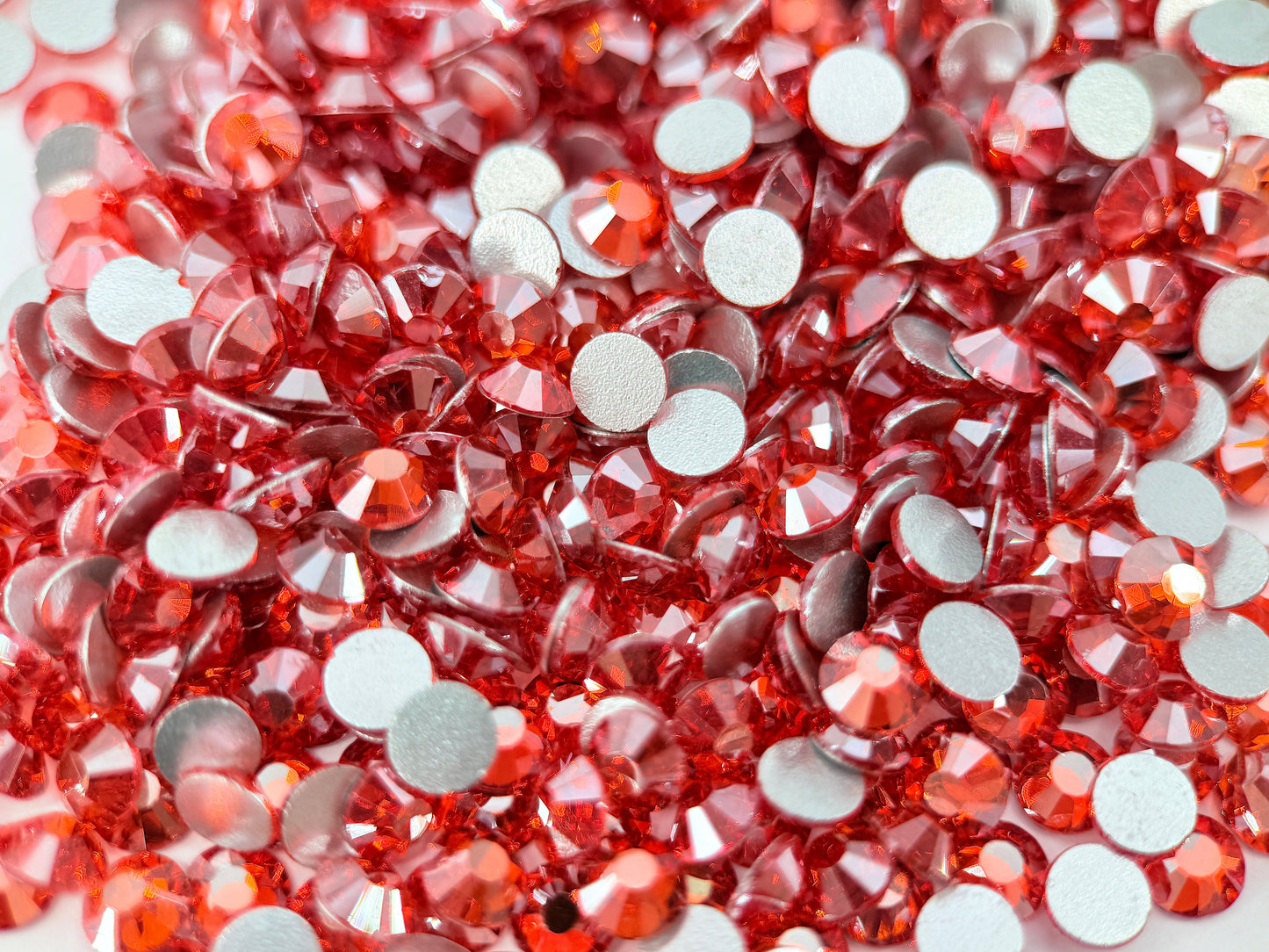 Hyacinth Satin Flatback Non Hotfix Rhinestones