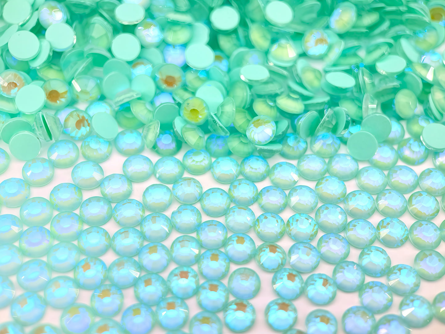 Tiffani Blue AB Luminous Flatback Non Hotfix Rhinestones
