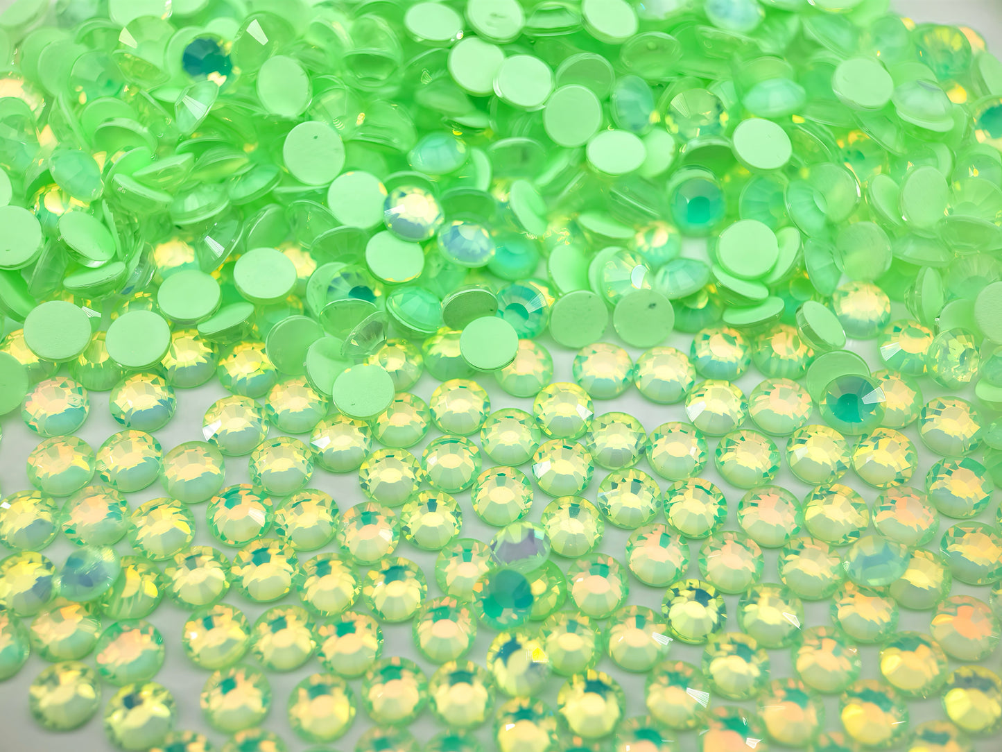 lt.peridot luminous opal Flatback Non Hotfix Rhinestones