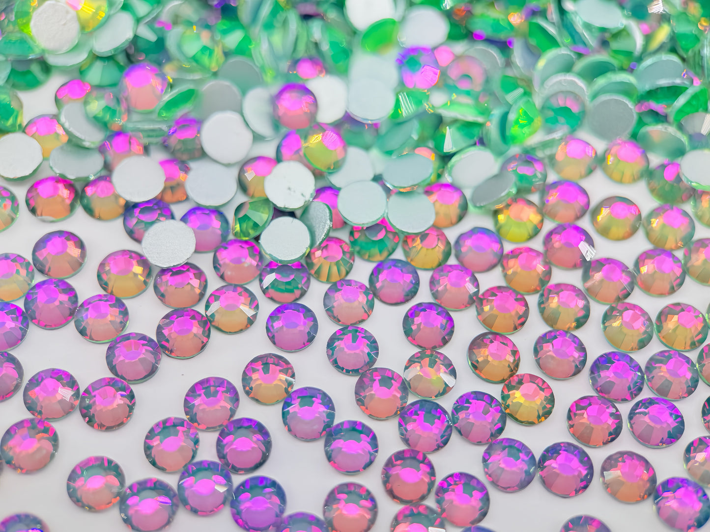emerald crystal Flatback Non Hotfix Rhinestones
