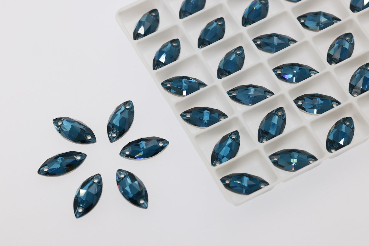 MONTANA K9 Crystal Horse eye