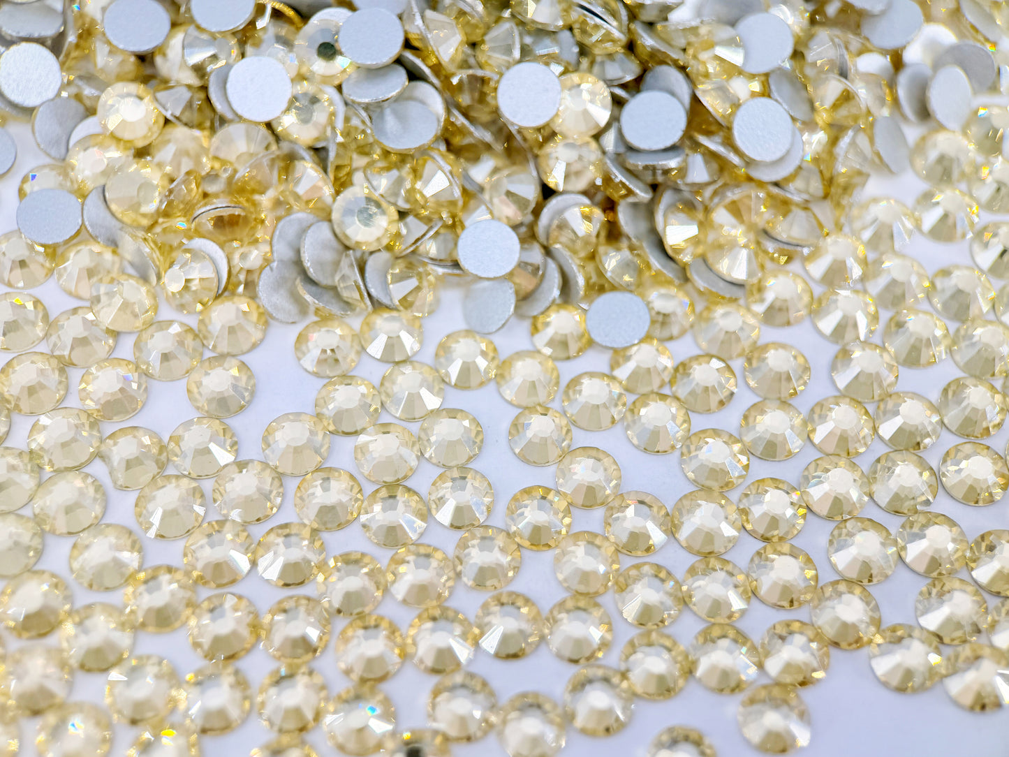 Jonquil Satin Flatback Non Hotfix Rhinestones