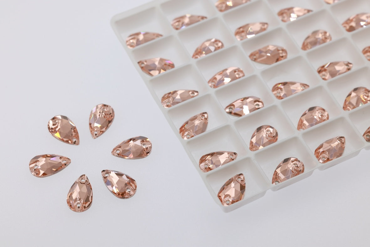 lt.peach k9 crystal Teardrop