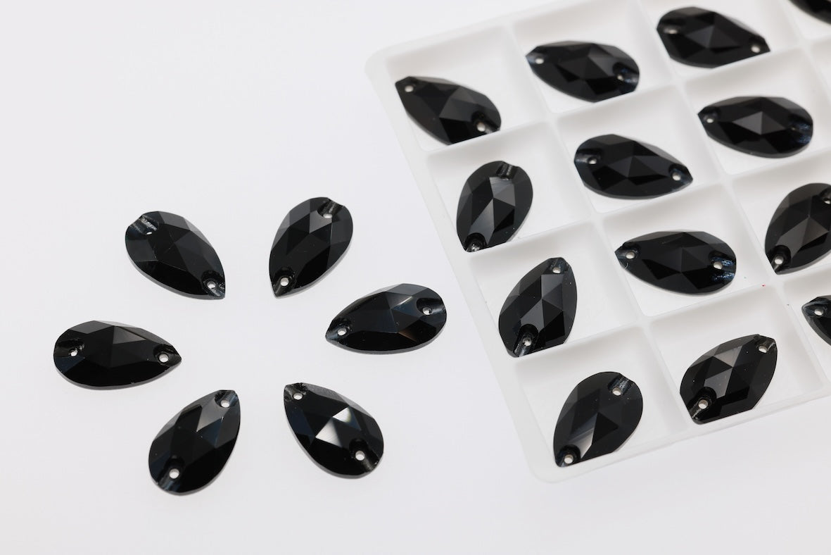 jet black k9 Teardrop Shapes