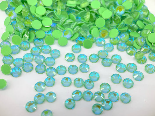 Emerald Luminous Flatback Non Hotfix Rhinestones