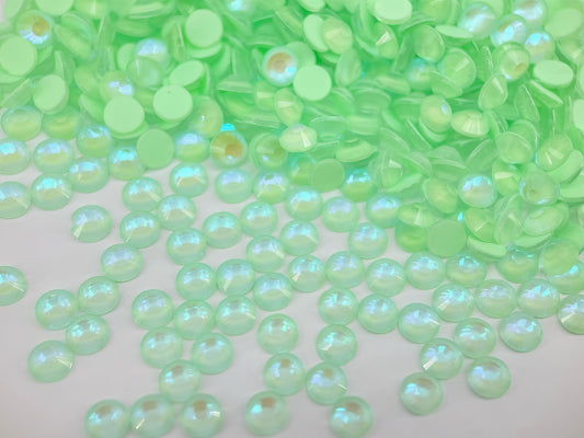 Lt. Peridot Luminous Flatback Non Hotfix Rhinestones