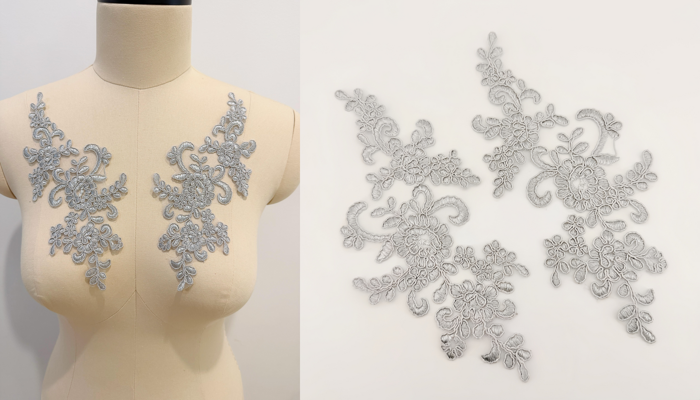 MM013 1 Pair Embroidered Applique