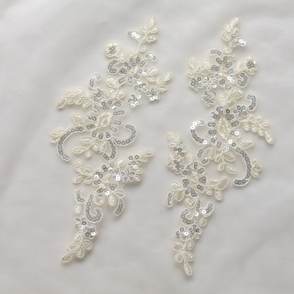 MM024 1 pair 24*10cm ornaments lace