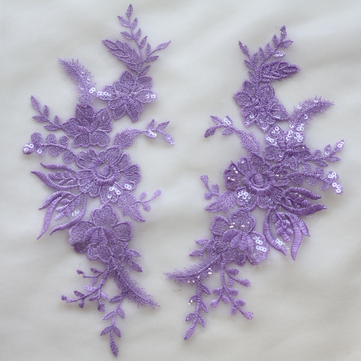 MM033 1 Pair Sequins Lace Flower Embroidered Patch