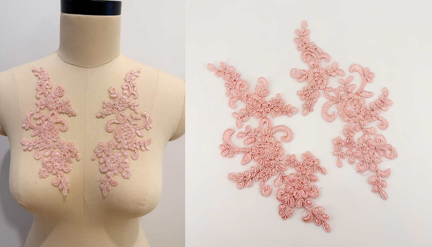 MM013 1 Pair Embroidered Applique