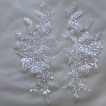 MM033 1 Pair Sequins Lace Flower Embroidered Patch