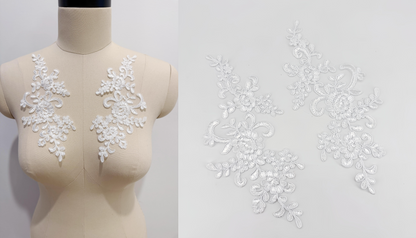 MM013 1 Pair Embroidered Applique