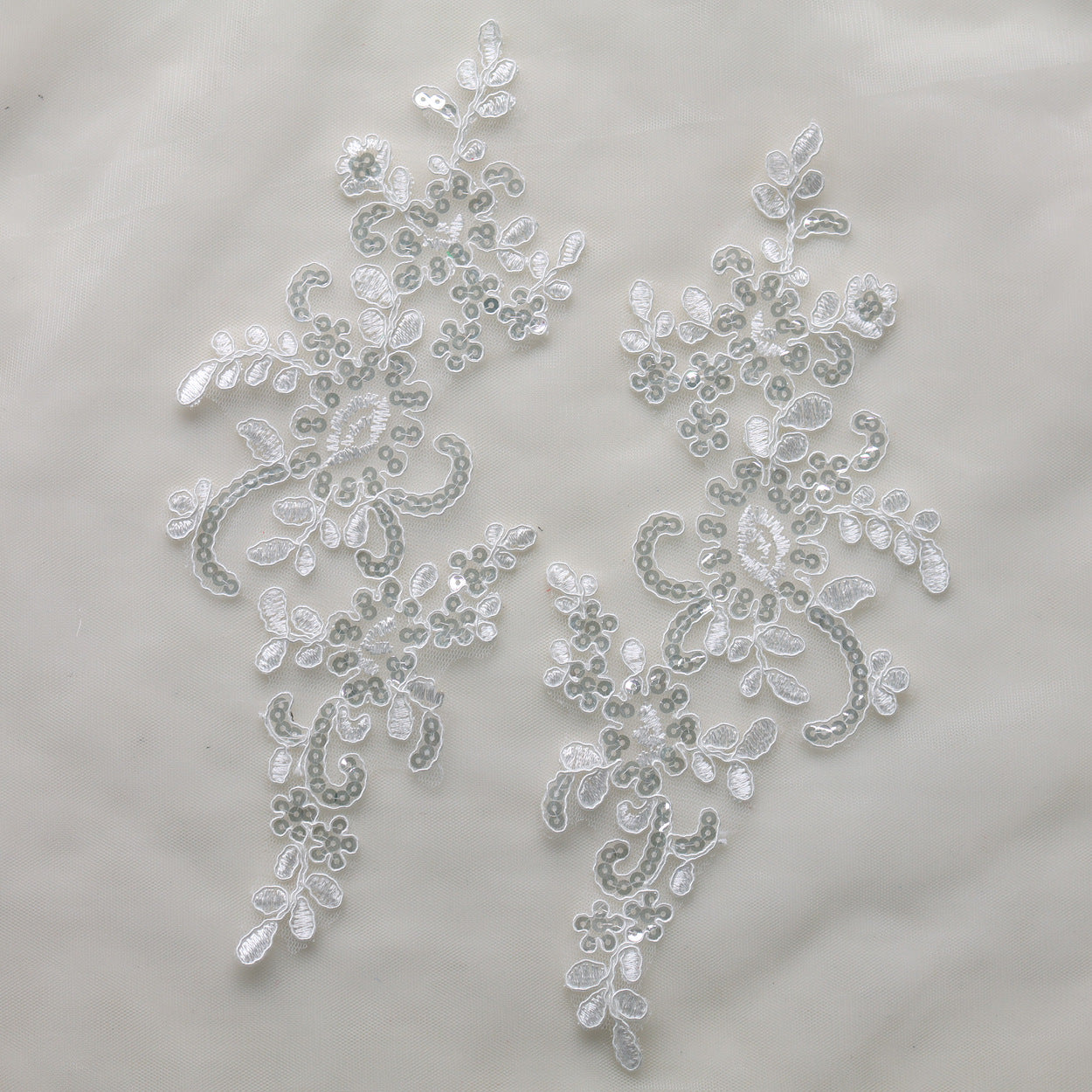 MM024 1 pair 24*10cm ornaments lace